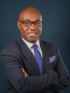 Pastor Alain Okito (kommissarisch)